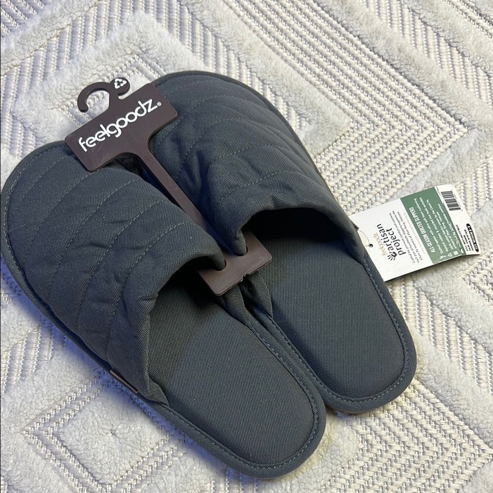 FEELGOODZ - All Season Quilted Slippers Mules